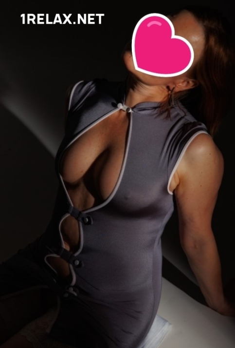 Девушка массажистка Лена Луна, салон Лена Луна фото №2